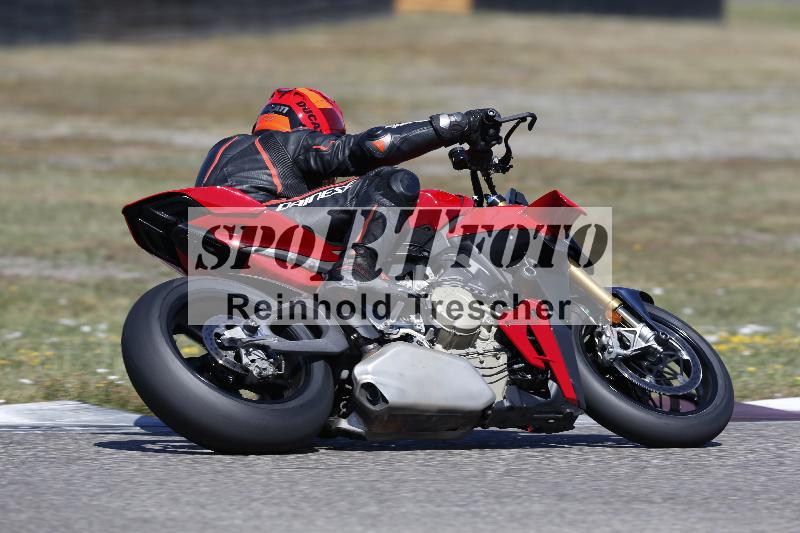 /36 08.08.2026  Pluess Motosport ADR/Freies Fahren/415